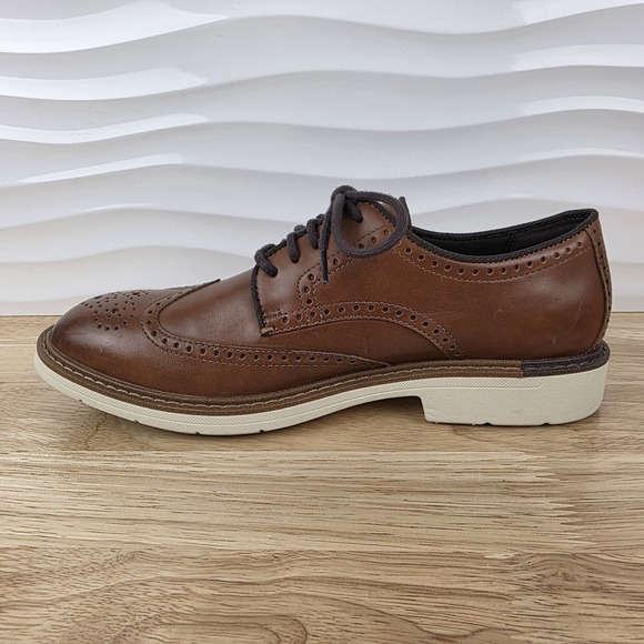 Cole‎ Haan Go-To Wingtip Oxford Shoes Mens 8 M British Tan Leather Brogue C34120